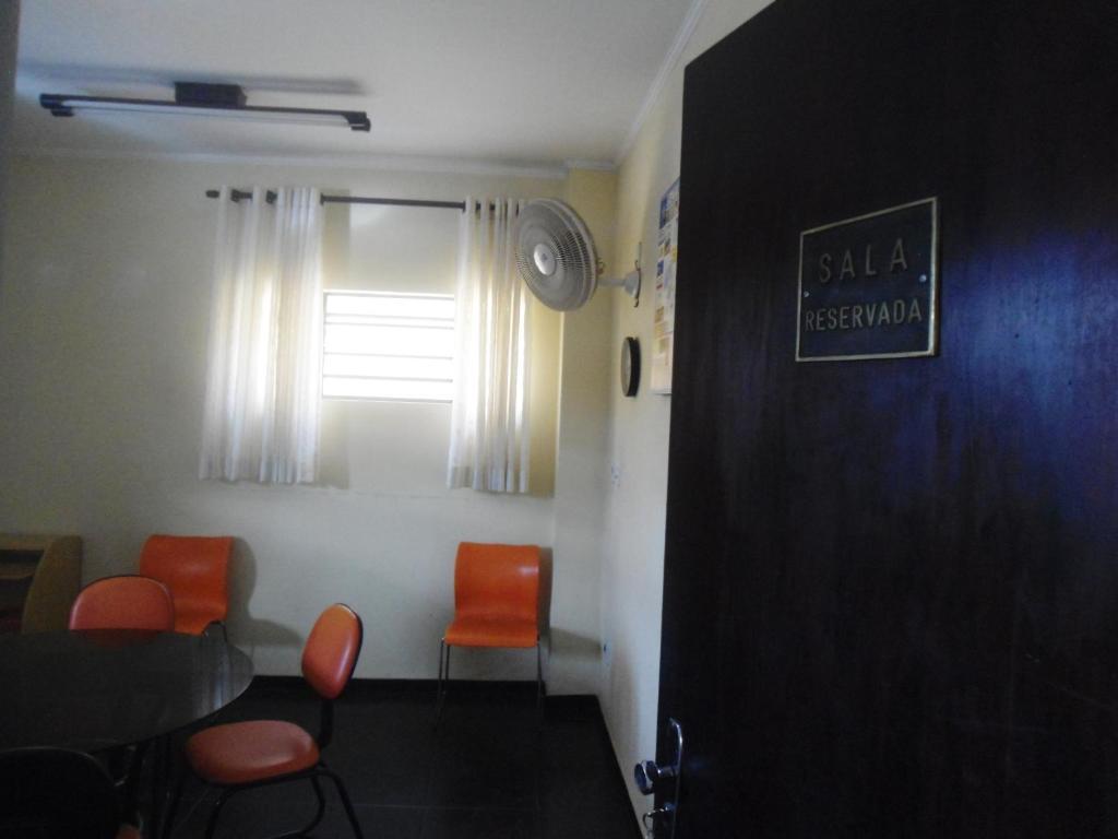ארארקוארה Hotel London מראה חיצוני תמונה