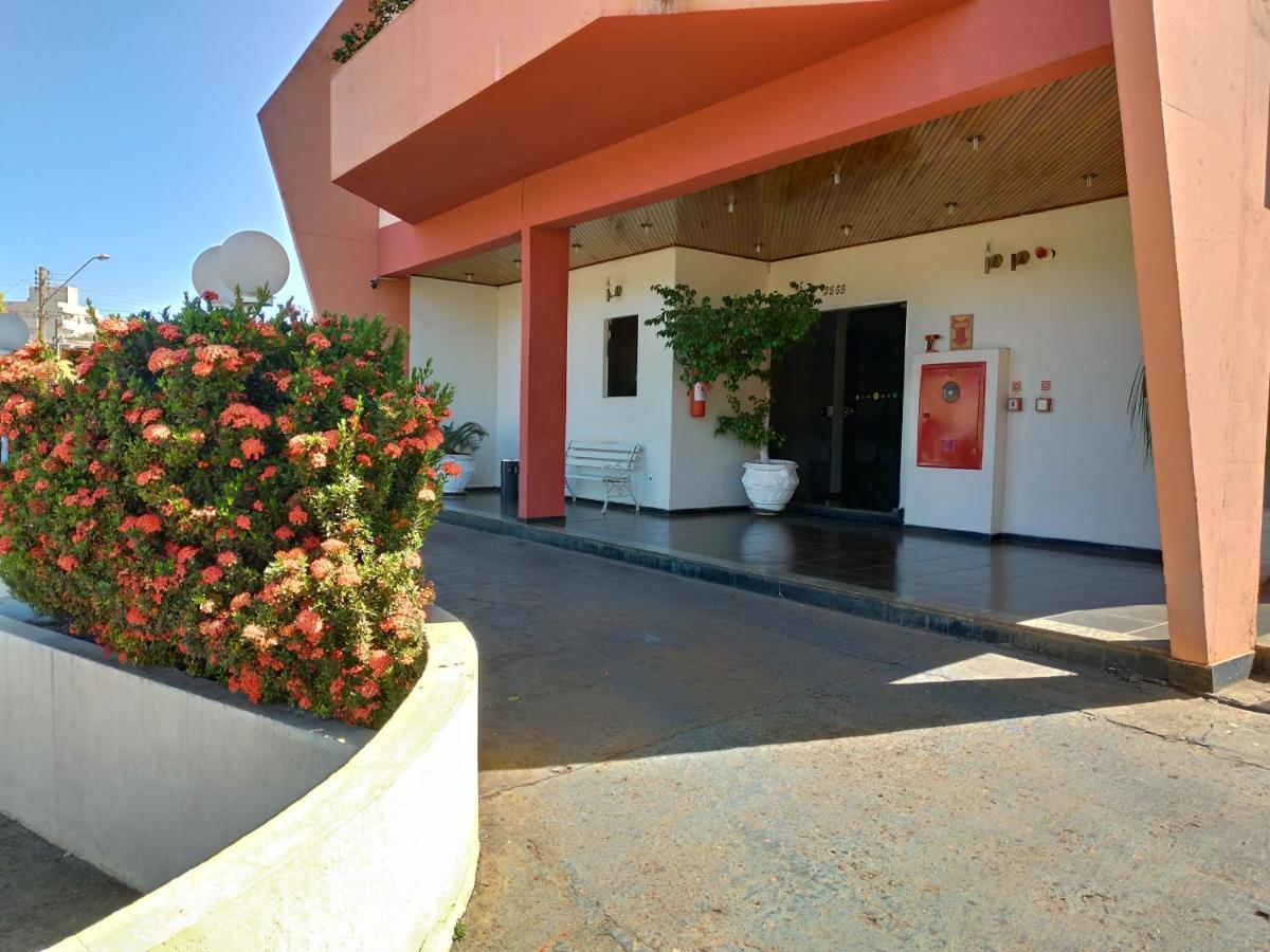 ארארקוארה Hotel London מראה חיצוני תמונה